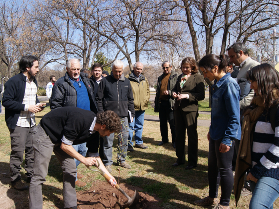 imagen Presentaron la campaña Semana del Árbol en Mendoza