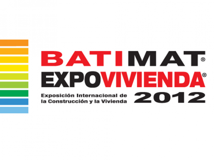 imagen Integrantes del IDE visitaron la exposición BATIMAT 2012