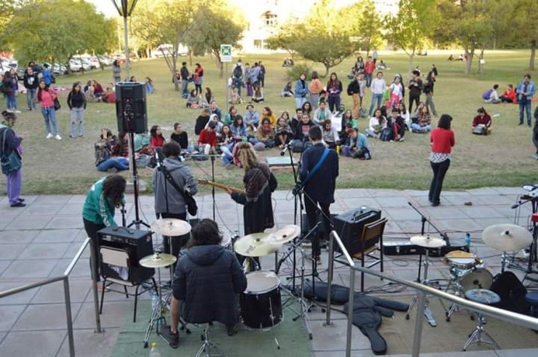 imagen La UNCuyo celebró el Mes de Mujeres y Disidencias con un Festival Violeta