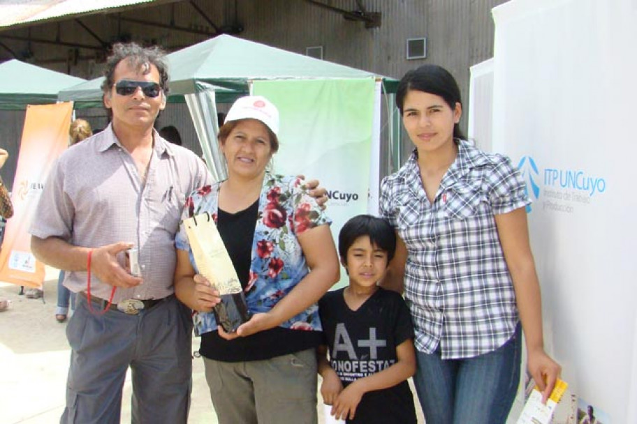 imagen Mendoza Solar: exitosa jornada de la Red de Ciudades Solares en nuestra provincia.