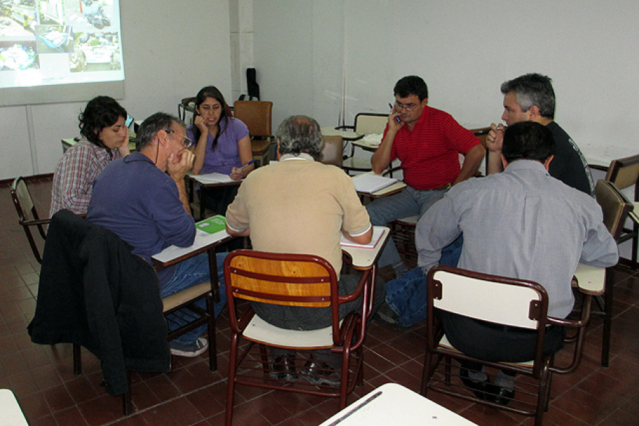 imagen Se realizó el primer taller sobre gestión de residuos sólidos en la UNCUYO