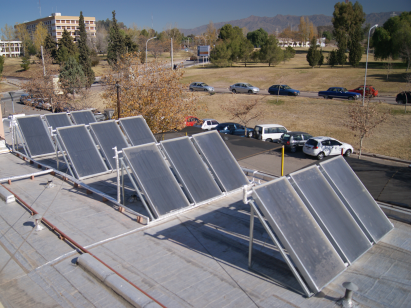 imagen Inauguración de la obra de colectores solares en el Comedor Universitario de la UNCUYO