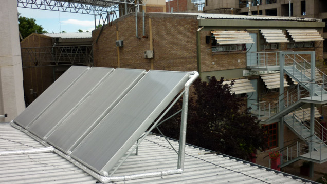 imagen Se instalaron cuatro colectores solares en Ciencias Aplicadas a la Industria de San Rafael 