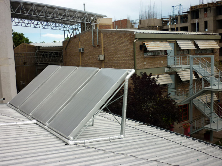 imagen Se instalaron cuatro colectores solares en Ciencias Aplicadas a la Industria de San Rafael 